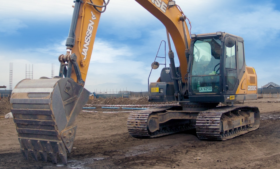 Excavadoras de 13 Toneladas: Ideal para Obras Agrícolas y de Construcción en Chile