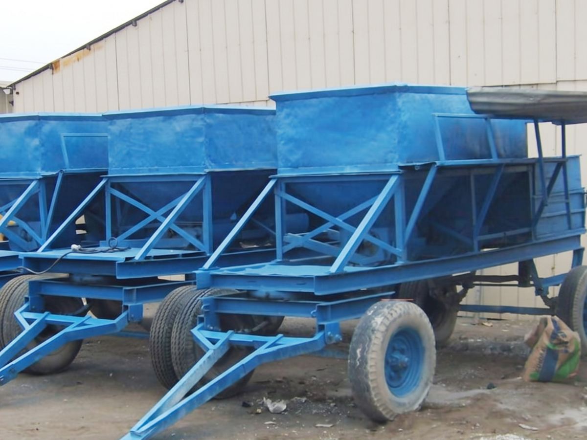 Carro Concretero 4 Ruedas y 2 Tolvas, en arriendo en Maquinaria Carrán